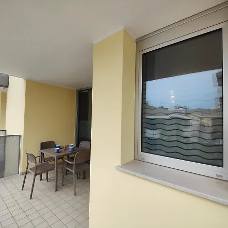 Hungaria アパート *