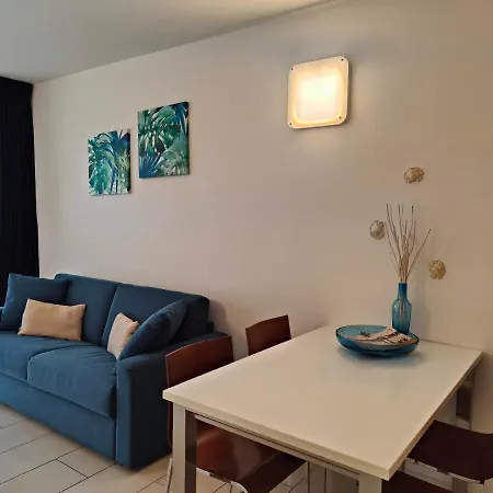 Hungaria アパート *